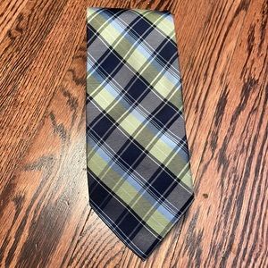 Mens tie 100 percent silk. Pronto Uomo brand.